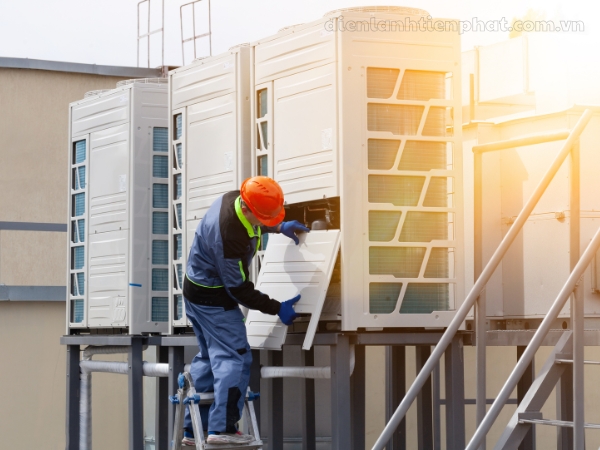 Thi Công Hệ Thống Máy Lạnh Công Nghiệp Bình Dương