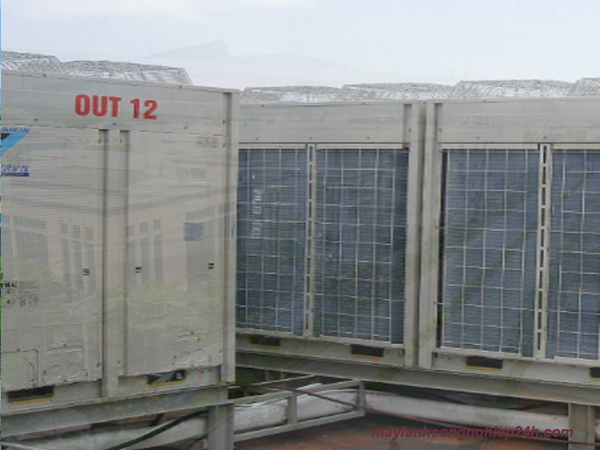 Mua bán máy lạnh công nghiệp Tân Định